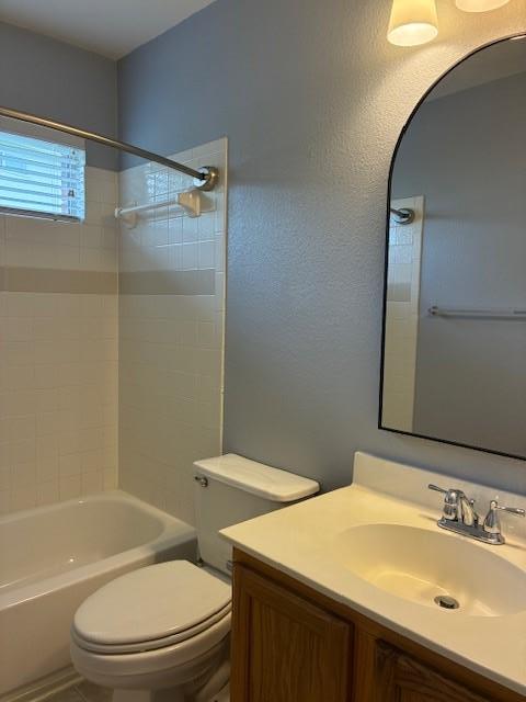 Building Photo - 1021 Tudor House Rd