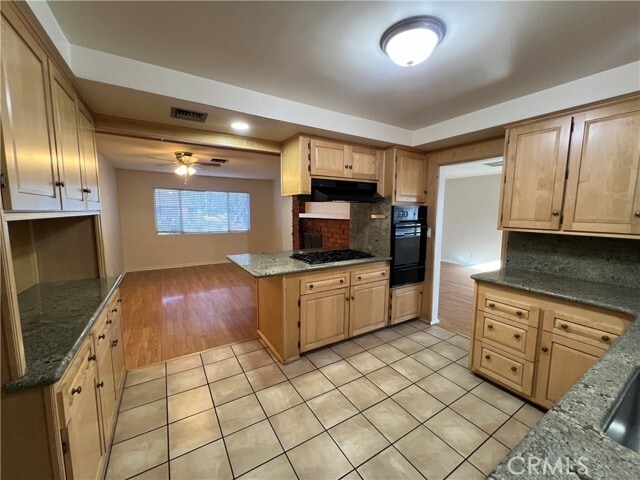 Building Photo - 616 S Archer St