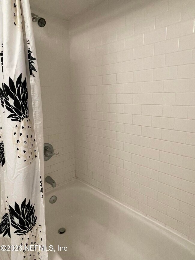 Building Photo - 695 Jimmy Buffett Mem Hwy