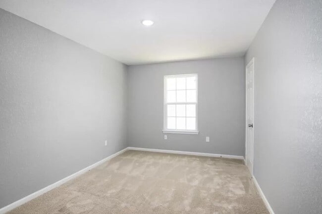 Building Photo - 23338 Sandpiper Trail