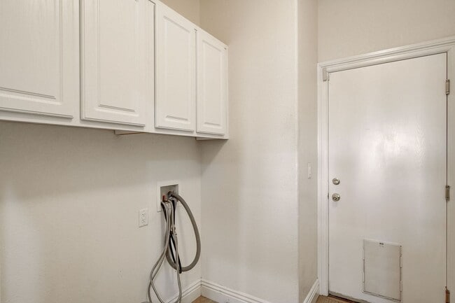 Building Photo - All Single Story Community! 4 Bedroom with Pool & RV Parking! Incredible Strip Views!