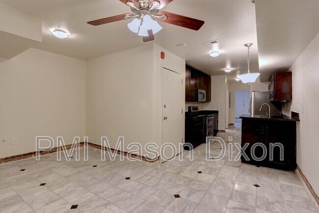 Building Photo - 2020 N Calvert St