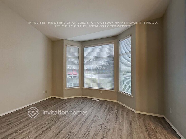 Building Photo - 1825 23rd Ave Ct SE