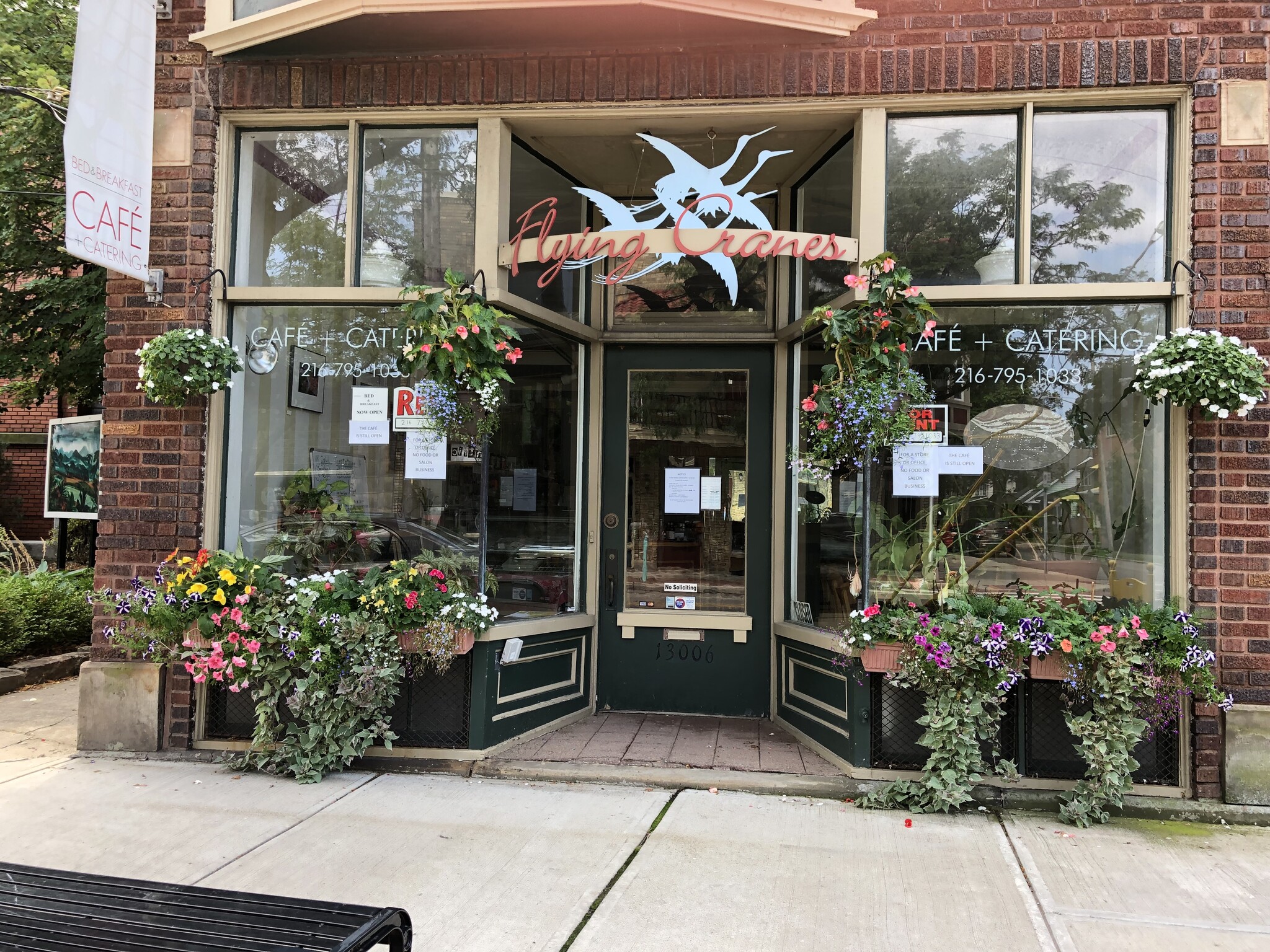 Larchmere Rd Shop - 2518 E 124th St