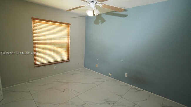 Building Photo - 3160 NW 101st Ave