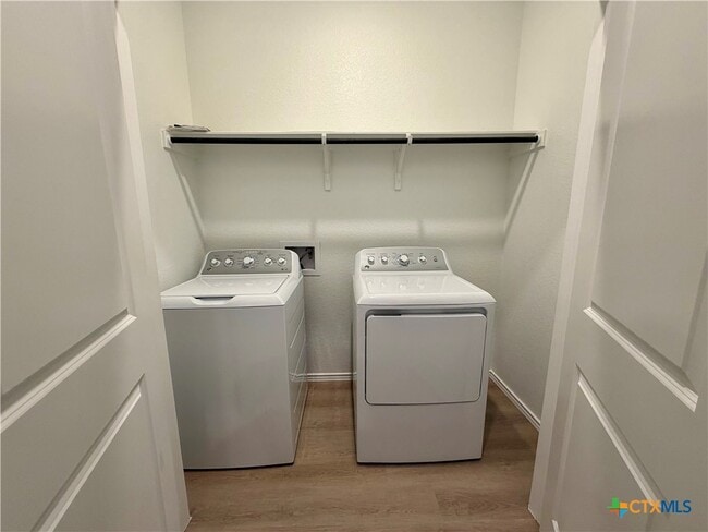 Building Photo - 345 The Bad Wy