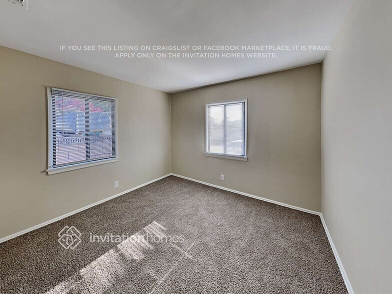 Building Photo - 7826 Ben Ave