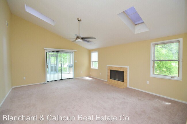Building Photo - 2 br, 2 bath House - 3209 Summerchase Circle