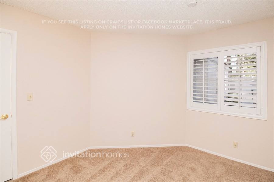 Building Photo - 2116 Running River Rd