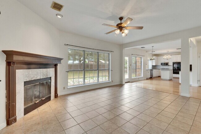 Building Photo - Charming Home in the Coveted River Place Community 5407 Merrywing Circle, Austin, TX 78730