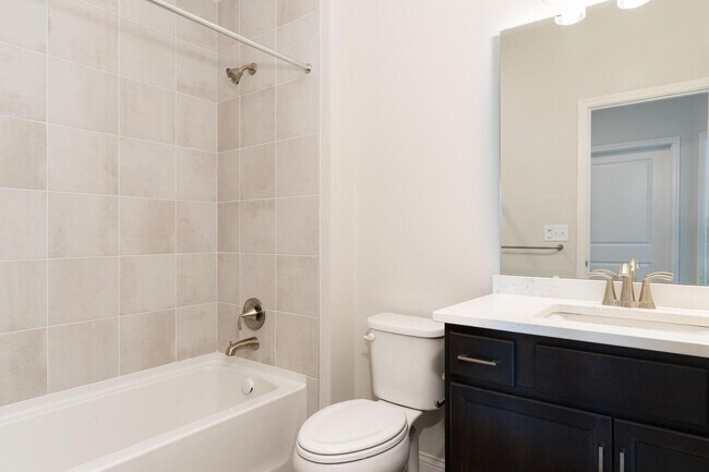 Building Photo - 5852 Stillwater Ln