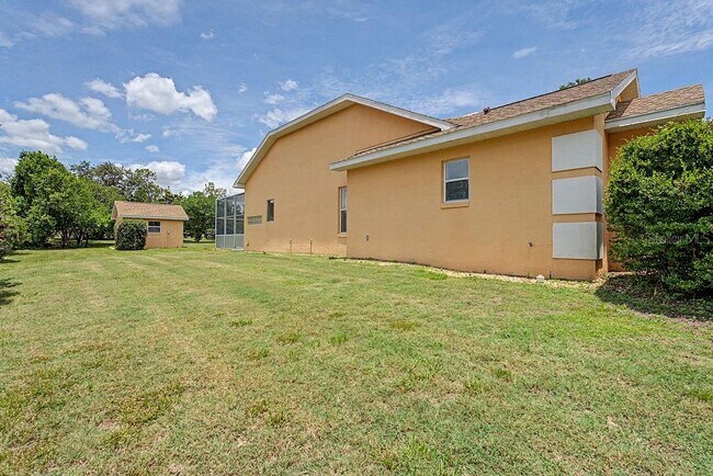 Building Photo - 20811 SW 81st Loop