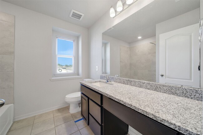 Building Photo - 20864 Sheffield Pk Dr