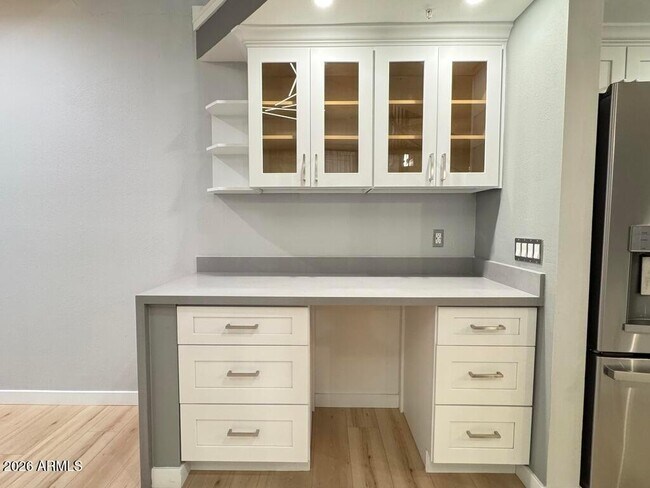 Building Photo - 1701 E Colter St