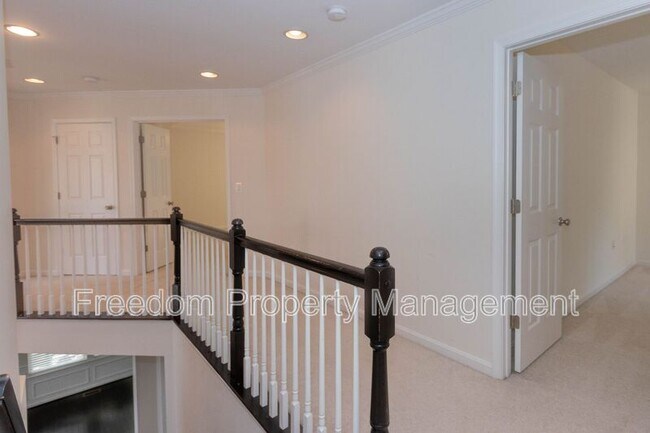 Building Photo - 4100 Presidential Hill Loop
