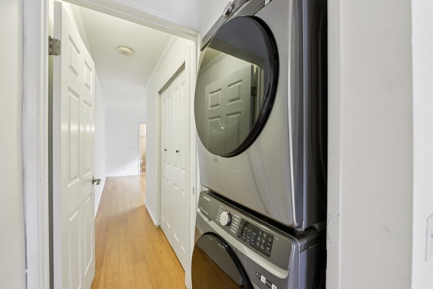 New washer and dryer - 5400 Mountain Blvd