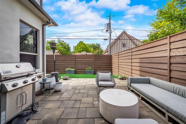 Building Photo - 5608 Longview St