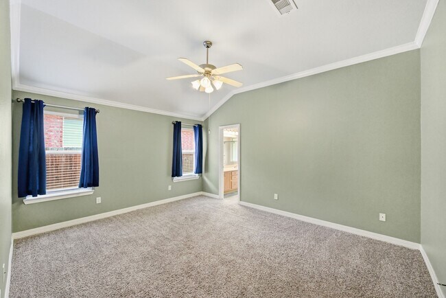 Building Photo - 8218 Silver Lure Dr