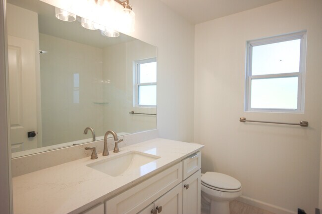 Building Photo - 924 S Allegheny Ave