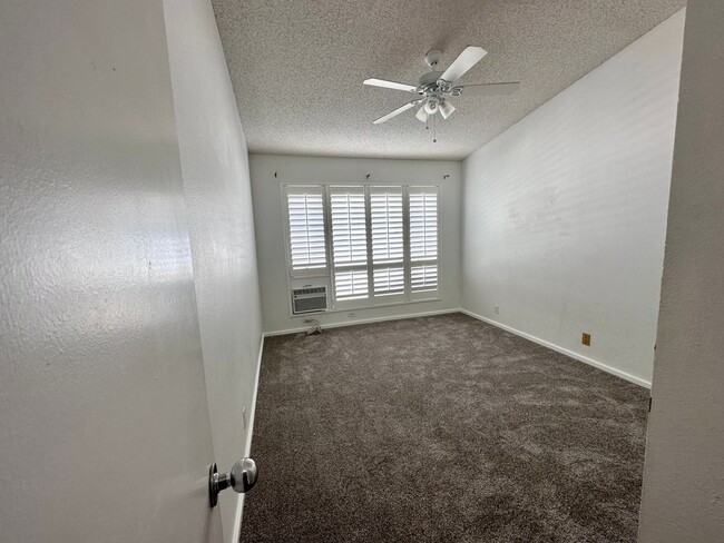 Building Photo - For Rent - [The Arbors] 91-1131 Laaulu St. #11C, Ewa Beach, HI 96706