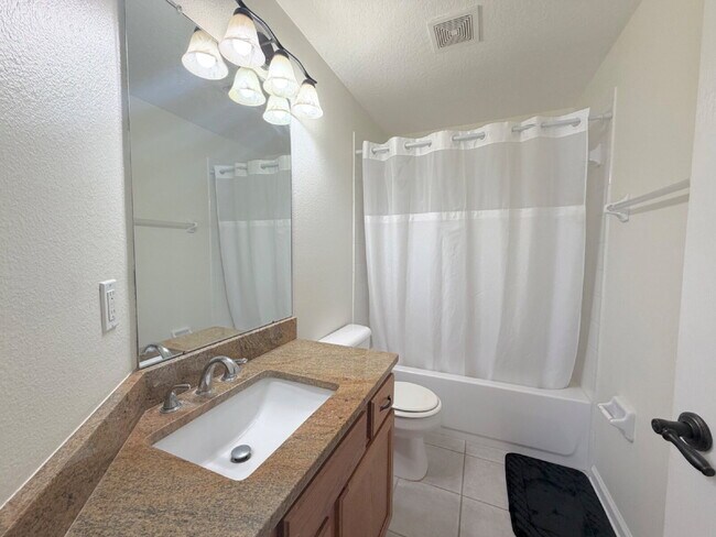 Building Photo - "Pool home! 3-Bed, 2-Bath Haven in Wesley Chapel"