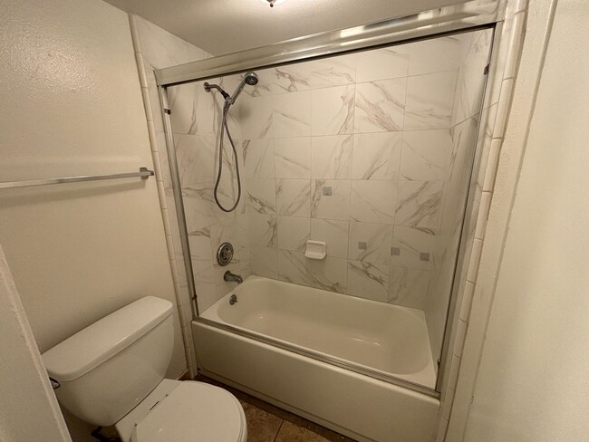 Building Photo - El Paso