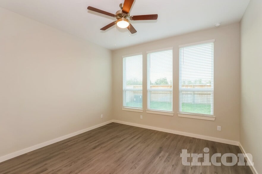 Building Photo - 2326 Cohorn Trl