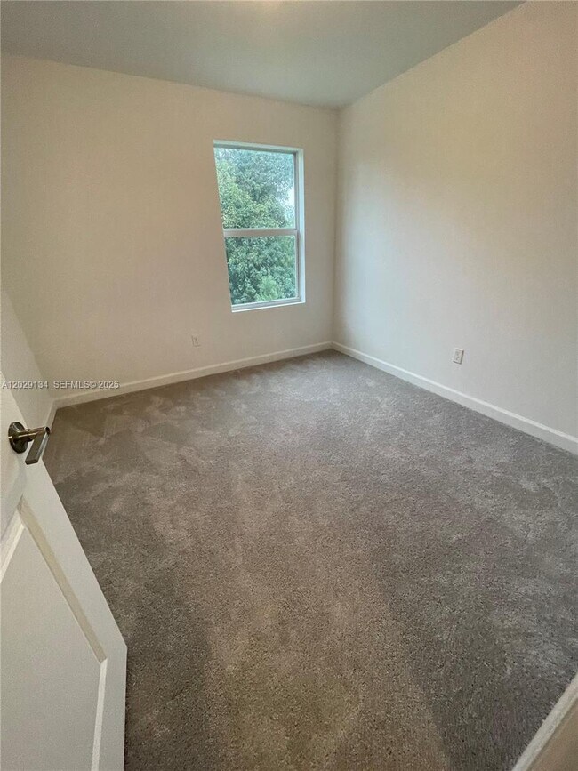 Building Photo - 4297 Hammock Grove Dr