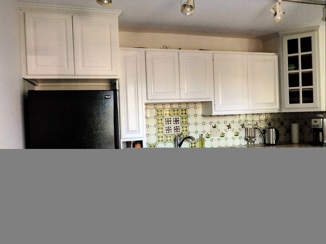 Building Photo - 4705 Tantra Dr