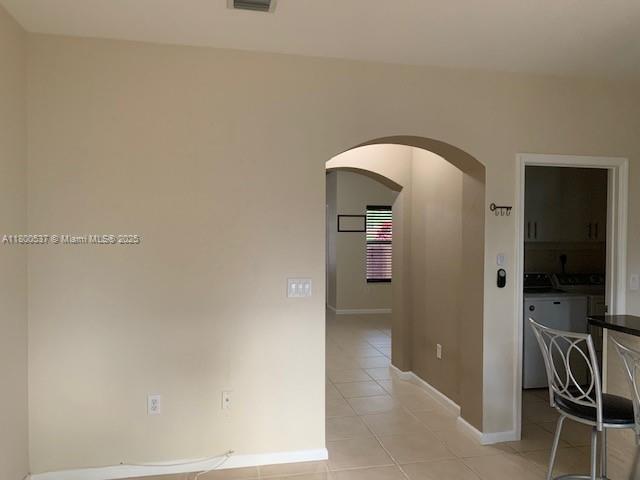 Building Photo - 2701 SW 120th Terrace