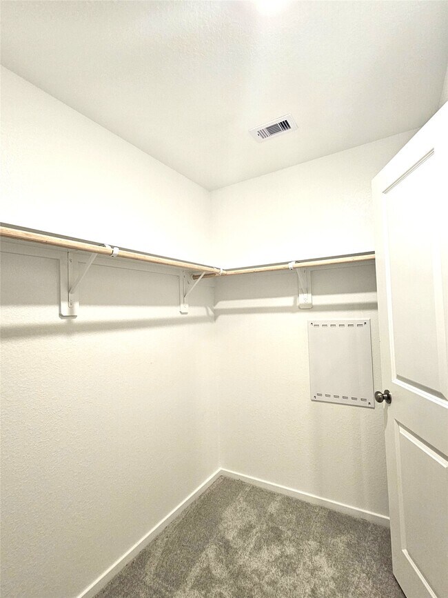 Building Photo - 3132 Sunset Glory Dr