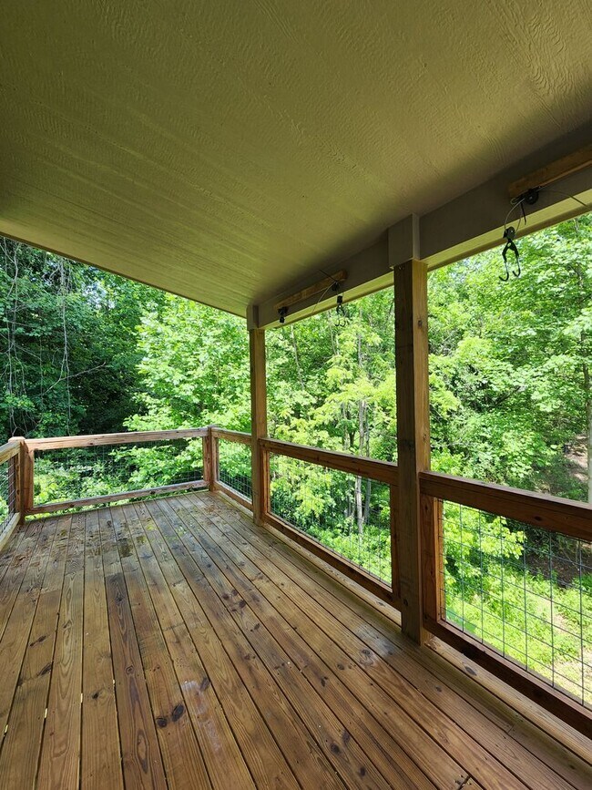 Building Photo - West Asheville Rental