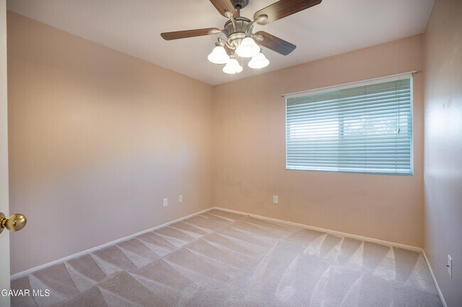Building Photo - 40270 Vista Pelona Dr