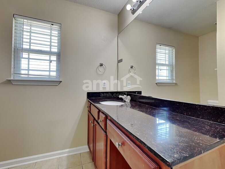 Building Photo - 189 Fox Glen Ct