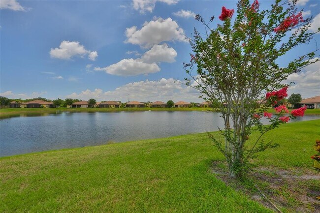 Building Photo - 5532 Sunset Falls Dr