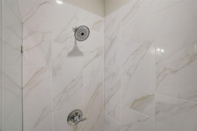 Building Photo - 1016 Griffon Ave