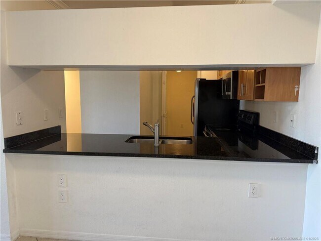 Building Photo - 6458 Emerald Dunes Dr