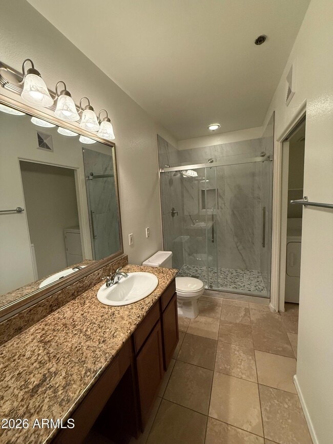 Building Photo - 2134 E Broadway Rd