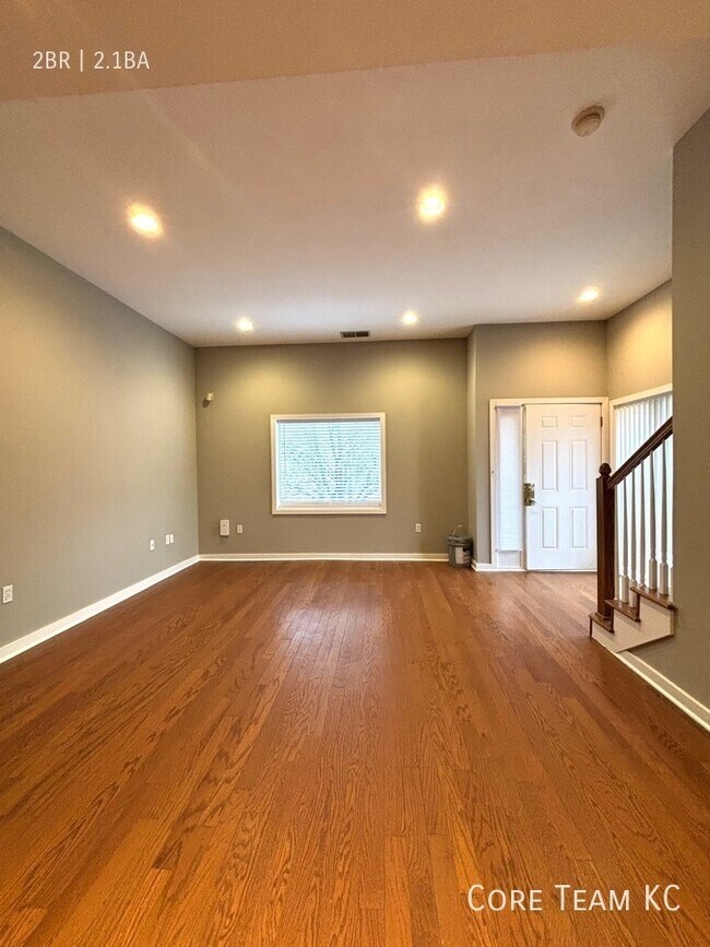 Building Photo - 2911 Cherry St