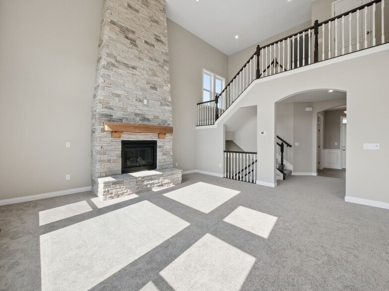 Building Photo - 5195 Brookfield Ln