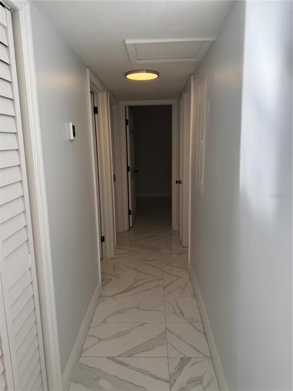 Building Photo - 5617 Gateway Dr