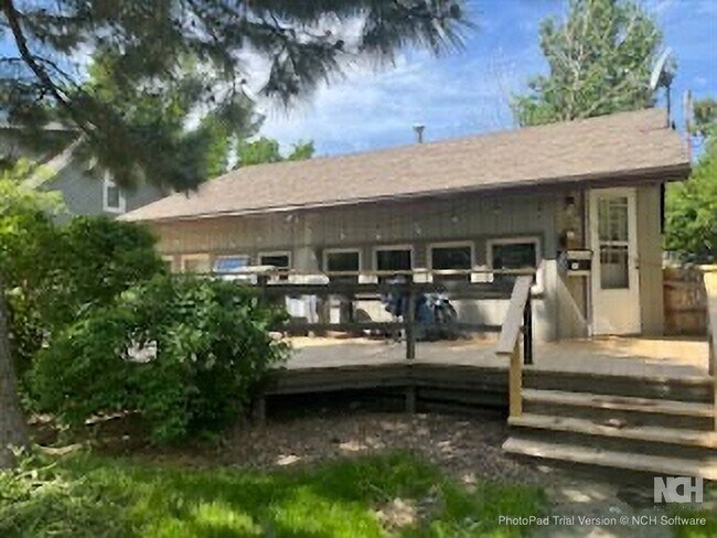 Building Photo - 407 S 10th Ave