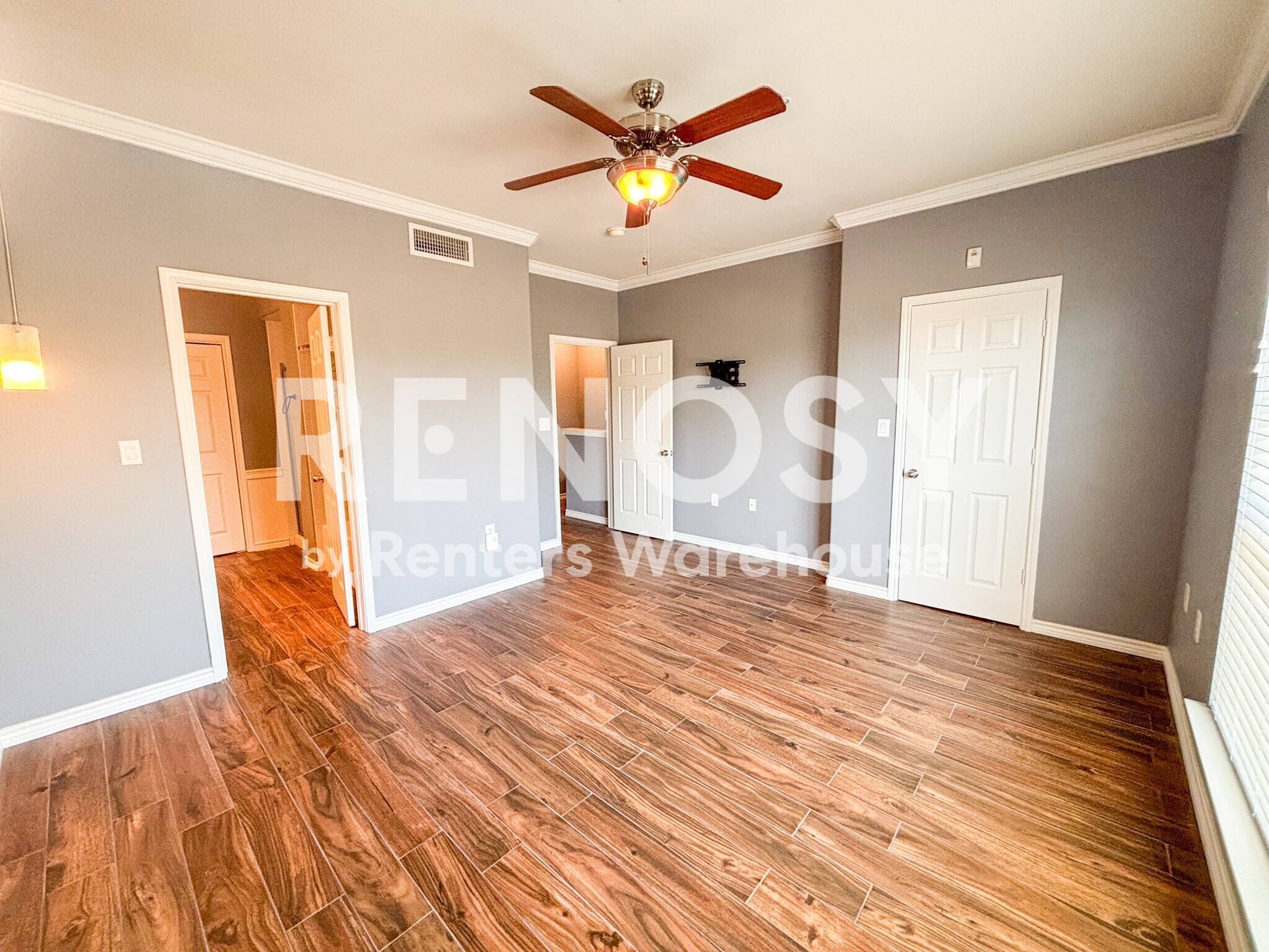 Building Photo - 9200 Westheimer Rd