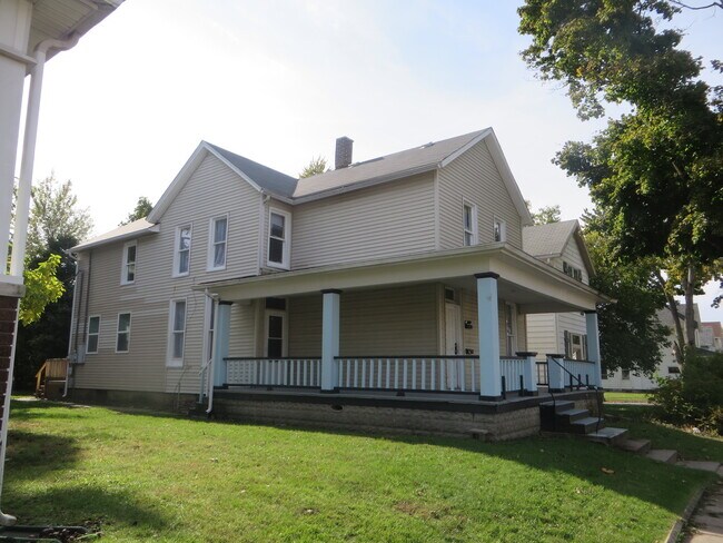 Building Photo - 1235 Swinney Ave