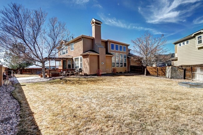 Building Photo - Beautiful 2-story Home in Dunes Park Henderson, CO!