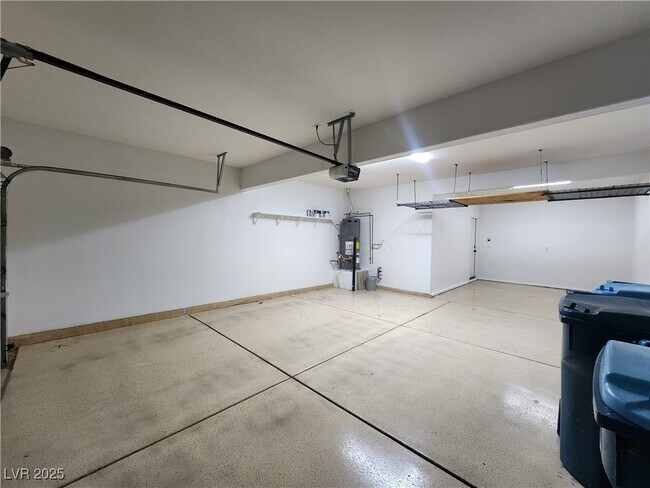 Building Photo - 7426 Matilda St