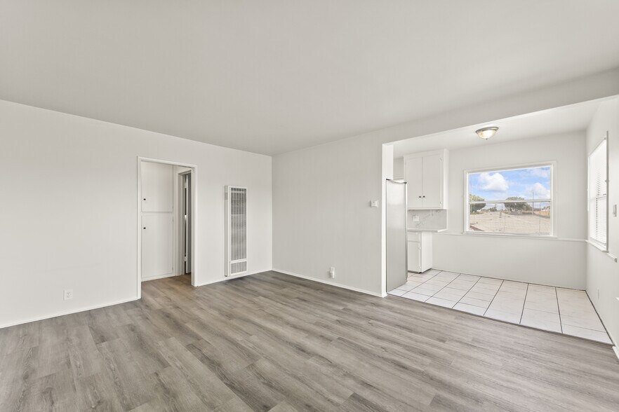 Building Photo - 7015 8th Ave