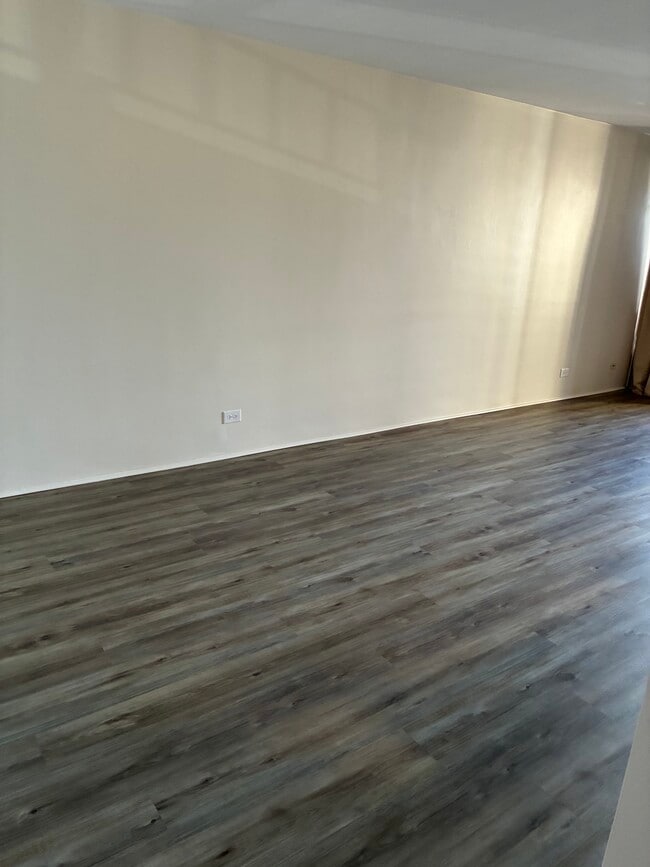 Building Photo - 1778 Ala Moana Blvd