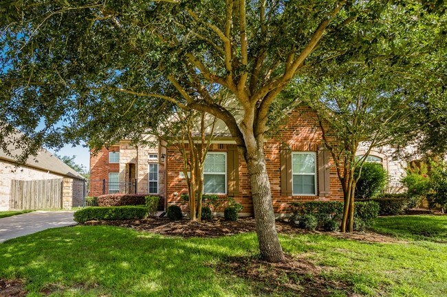 Building Photo - 6639 Larocke Trail