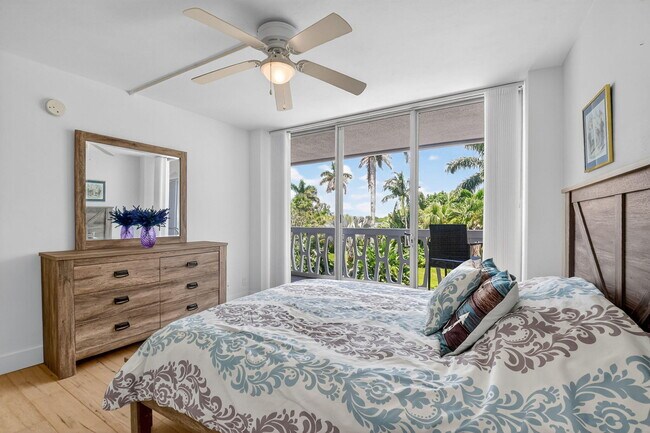 Building Photo - 2505 S Ocean Blvd